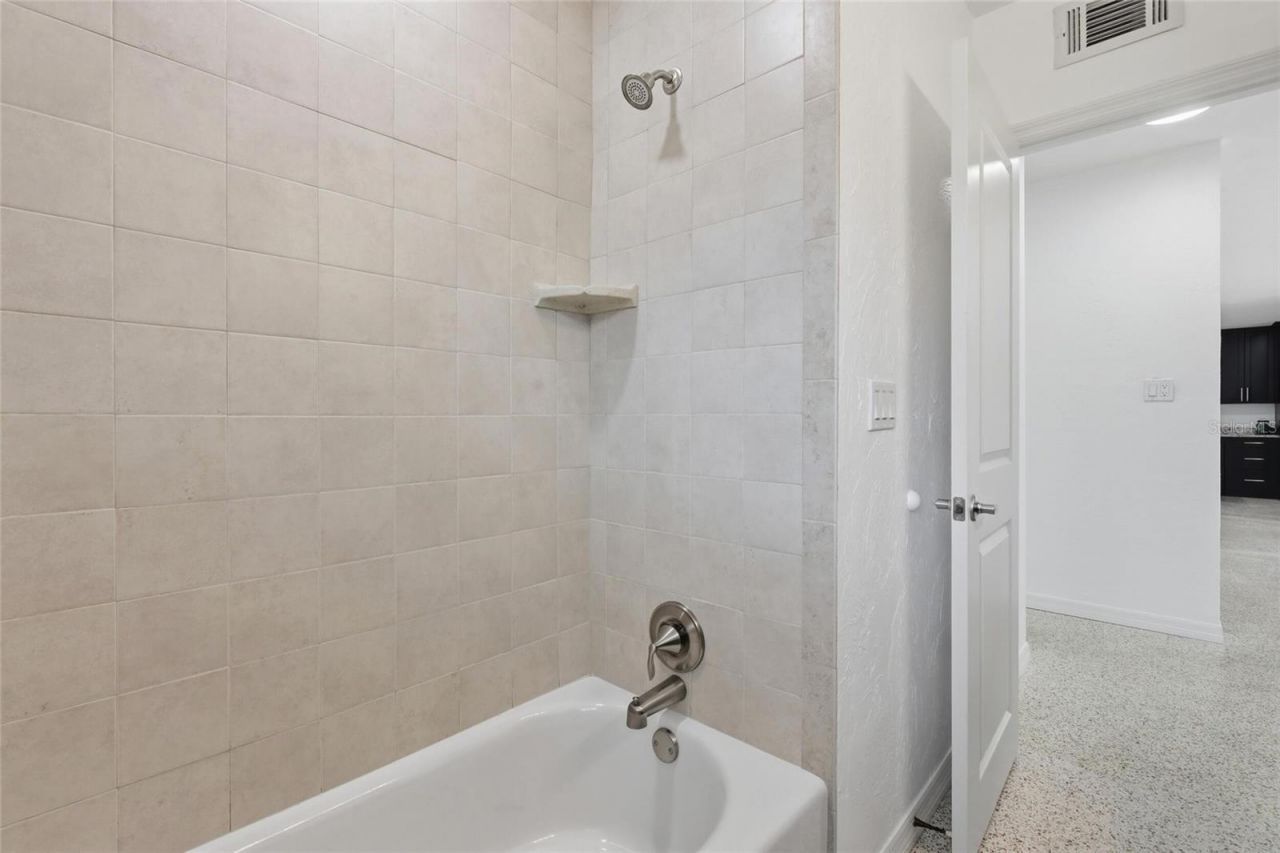 412 W Shade Drive, Venice, FL 34293 Photo