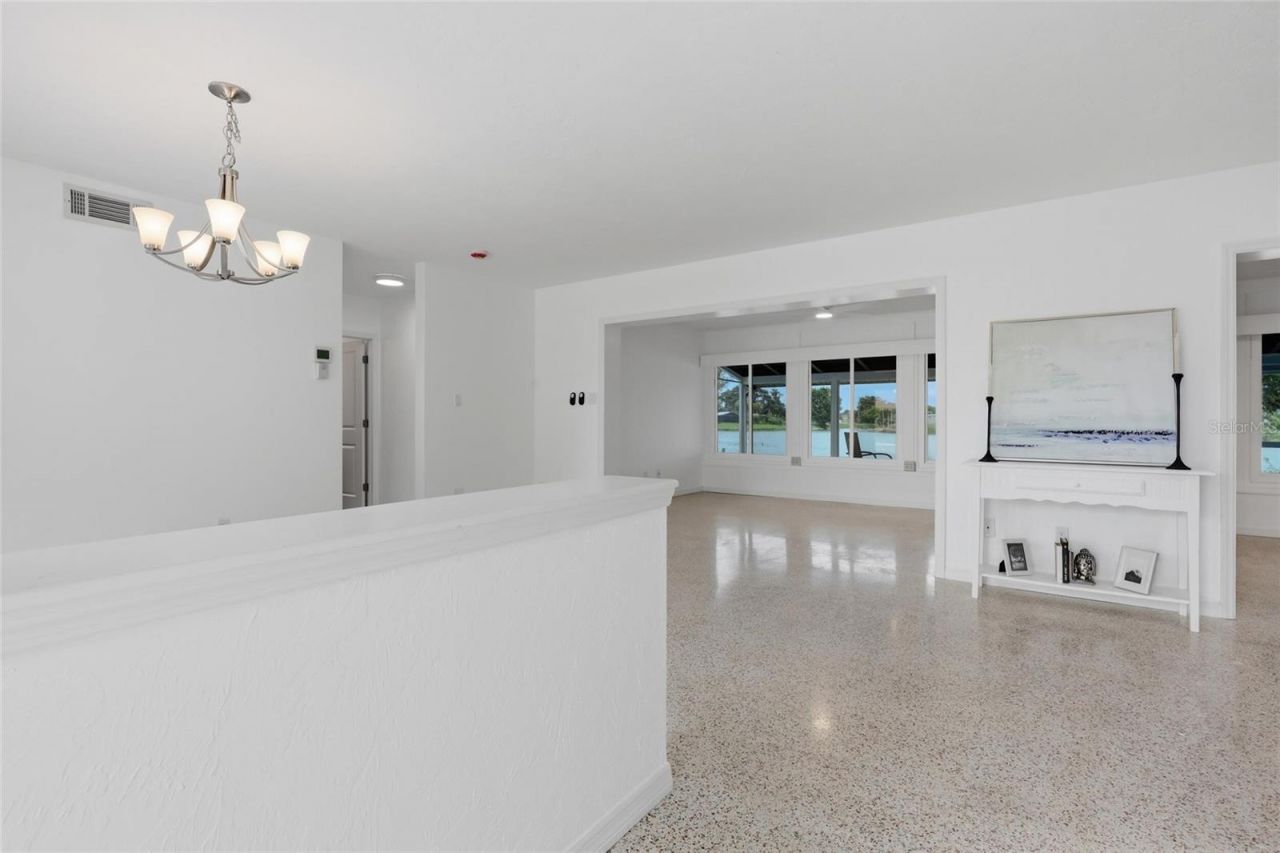 412 W Shade Drive, Venice, FL 34293 Photo