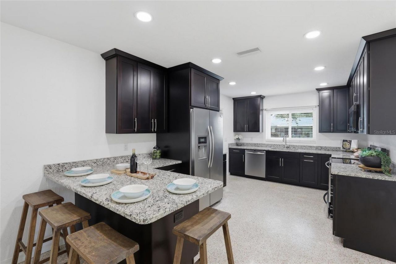412 W Shade Drive, Venice, FL 34293 Photo