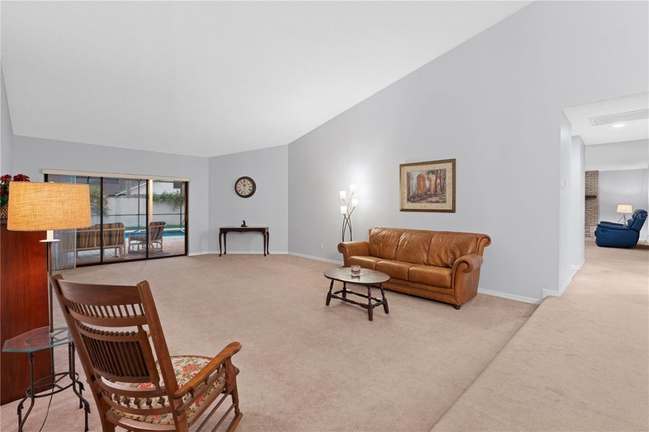 2553 Mason Oaks Drive, Valrico, FL 33596 Photo