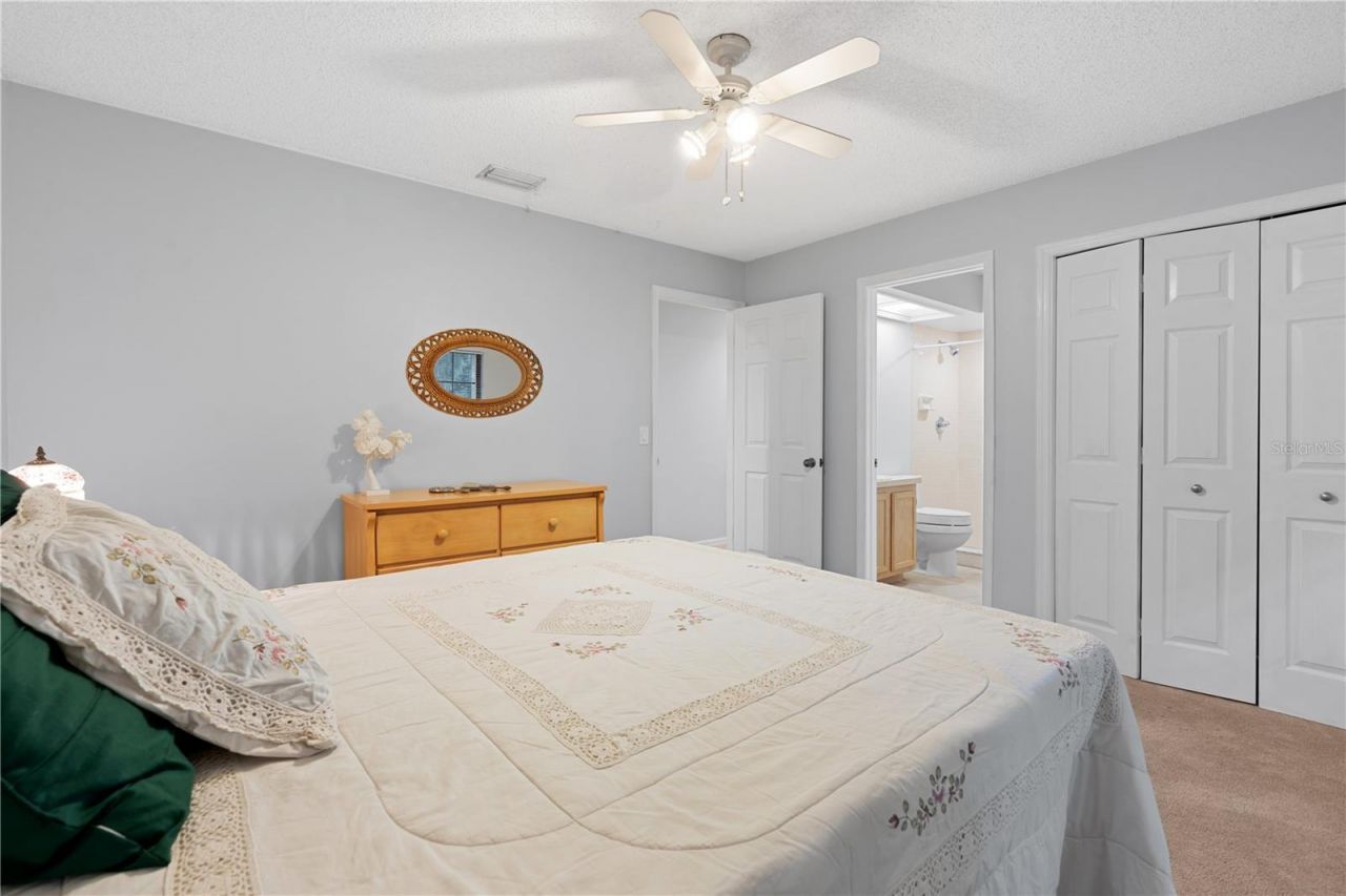 2553 Mason Oaks Drive, Valrico, FL 33596 Photo