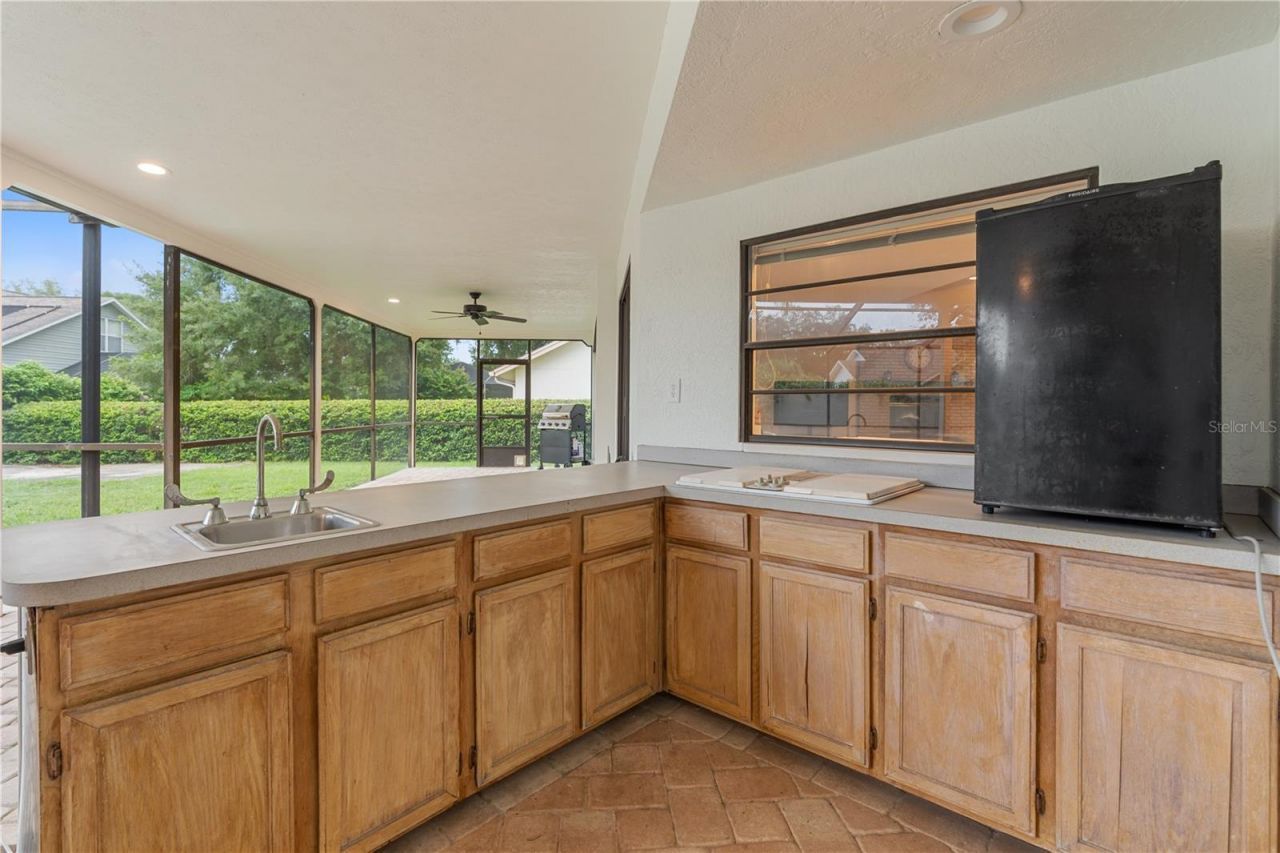 2553 Mason Oaks Drive, Valrico, FL 33596 Photo