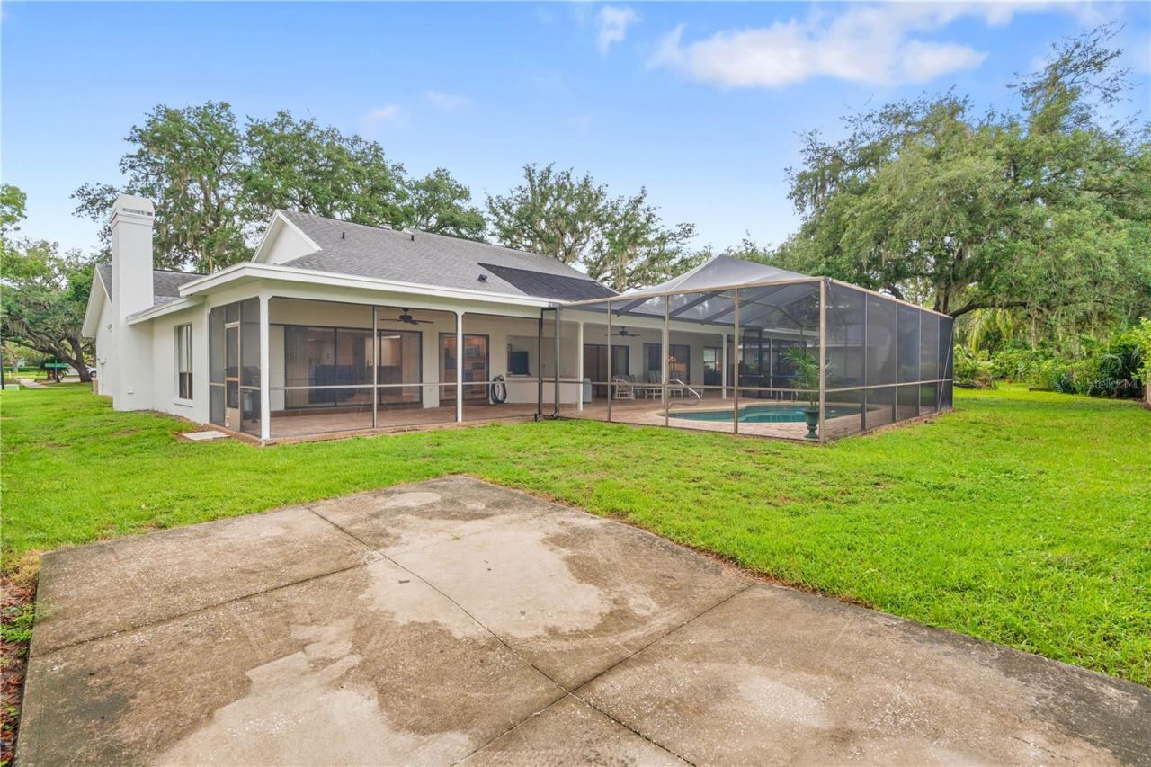 2553 Mason Oaks Drive, Valrico, FL 33596 Photo