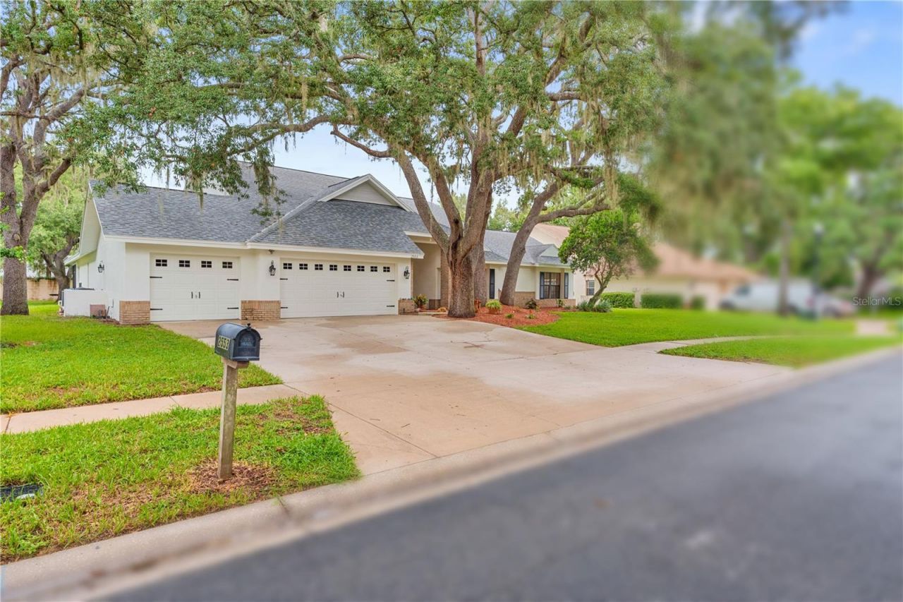 2553 Mason Oaks Drive, Valrico, FL 33596 Photo