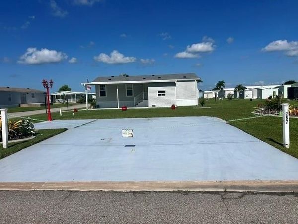 267 DOLPHIN PKWY , PUNTA GORDA, FL 33950