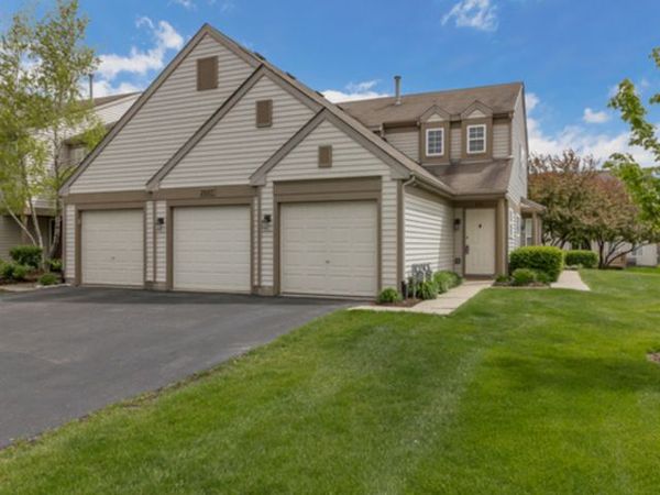 2607 Sheehan Court , Unit 201, Naperville, IL 60564