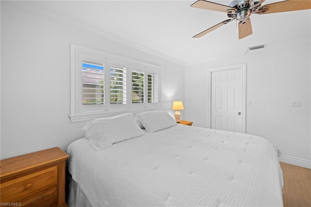 9715 Winchester Wood, Naples, FL 34109 Photo