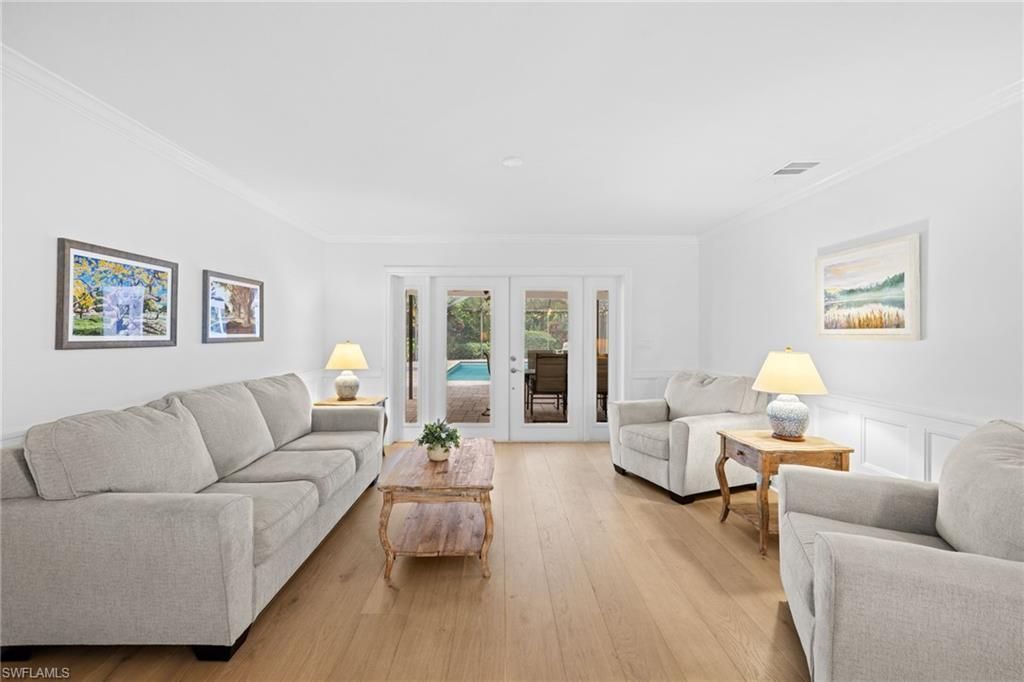 9715 Winchester Wood, Naples, FL 34109 Photo