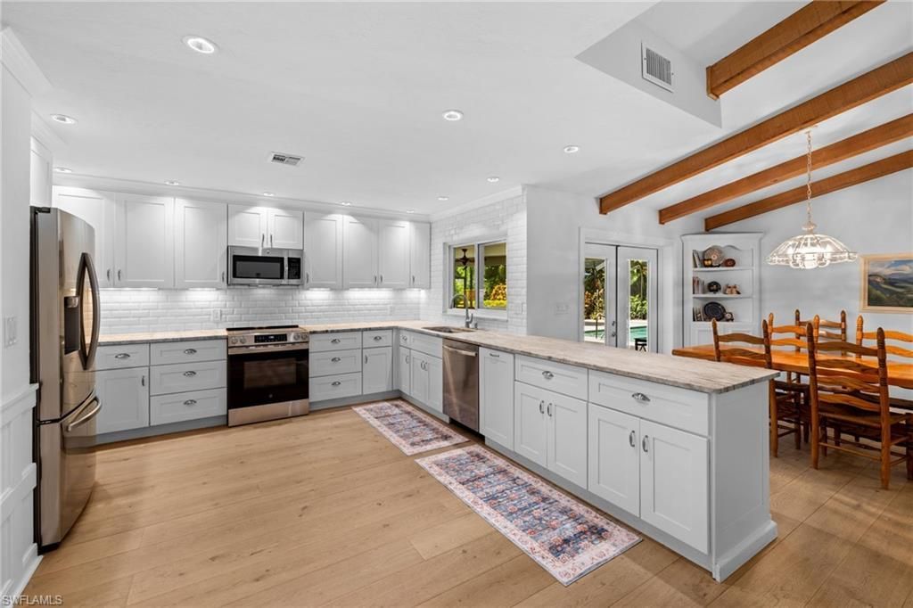 9715 Winchester Wood, Naples, FL 34109 Photo