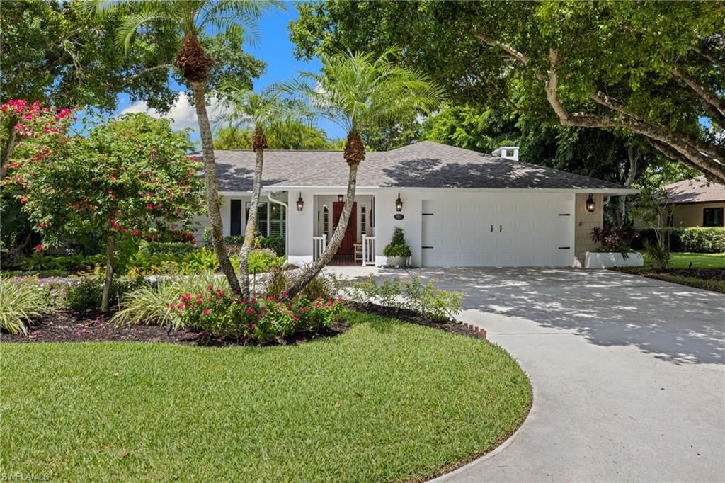9715 Winchester Wood, Naples, FL 34109 Photo