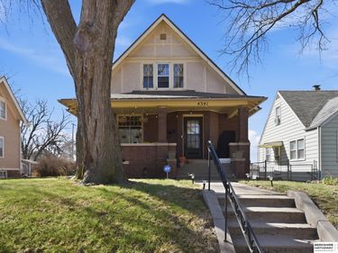 4341 Seward Street, Omaha, NE 68111