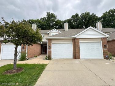 5555 WOODRUFF SHORE Drive , Brighton Township, Mi 48116