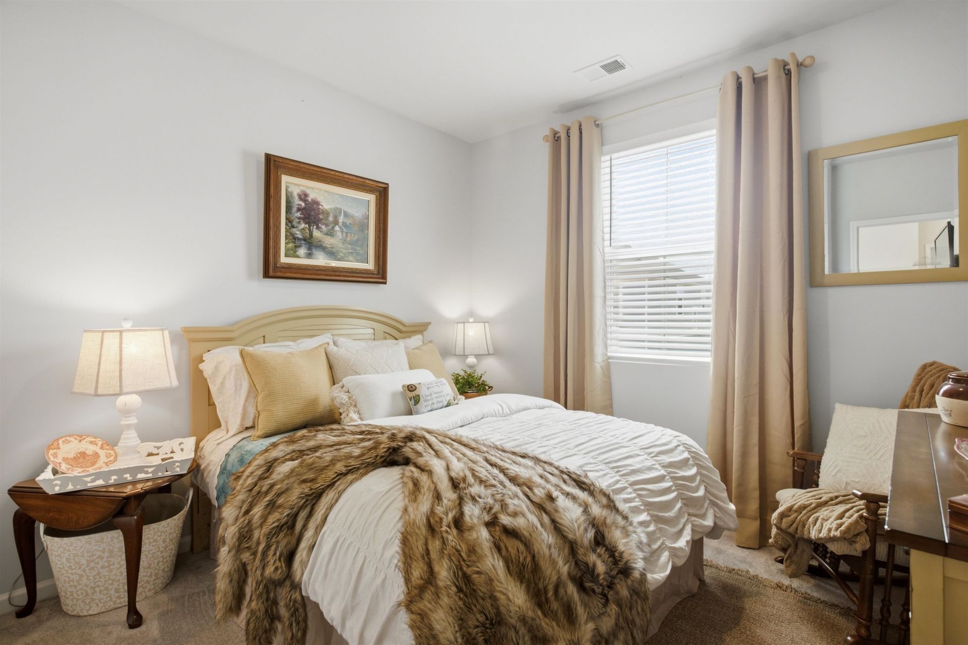 170 Cypress Ln.  Photo 11