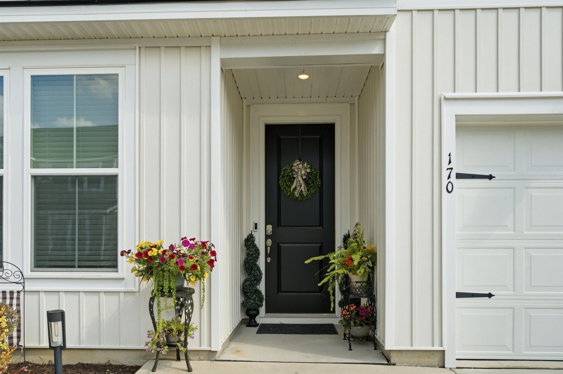 170 Cypress Ln.  Photo 4