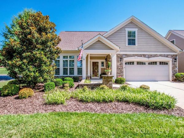 147 Brawley Point Circle, Mooresville, NC 28117