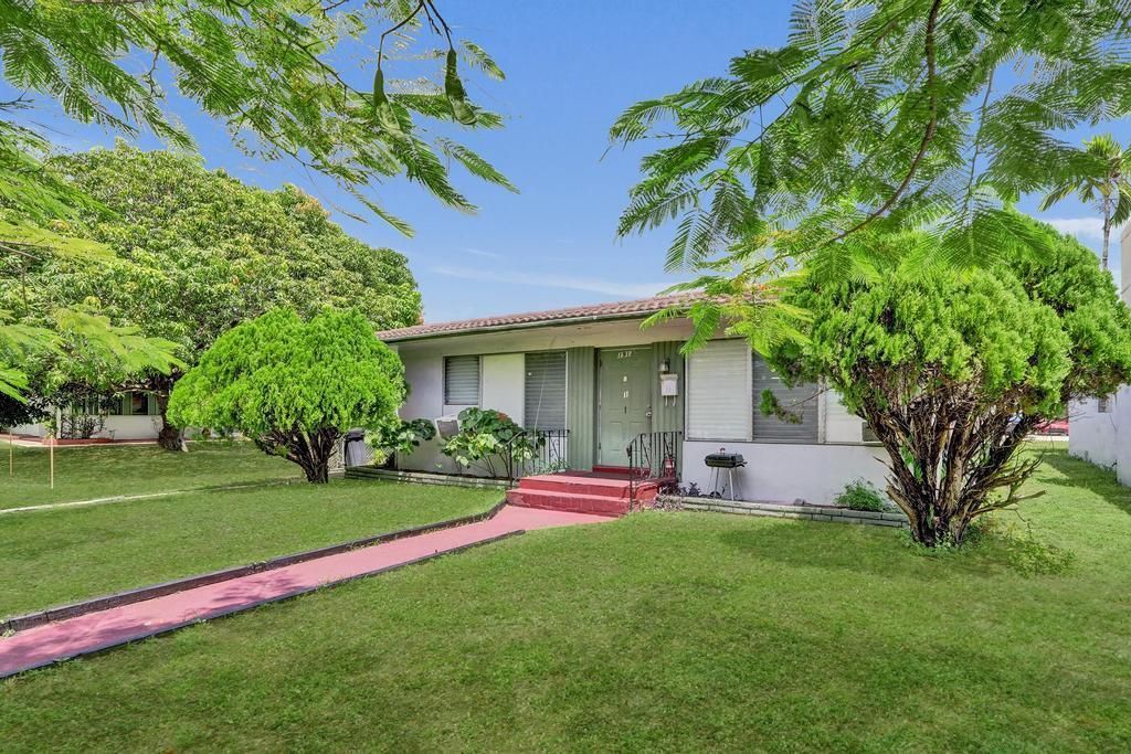 1913 Taylor Street, Hollywood, FL 33020 Photo