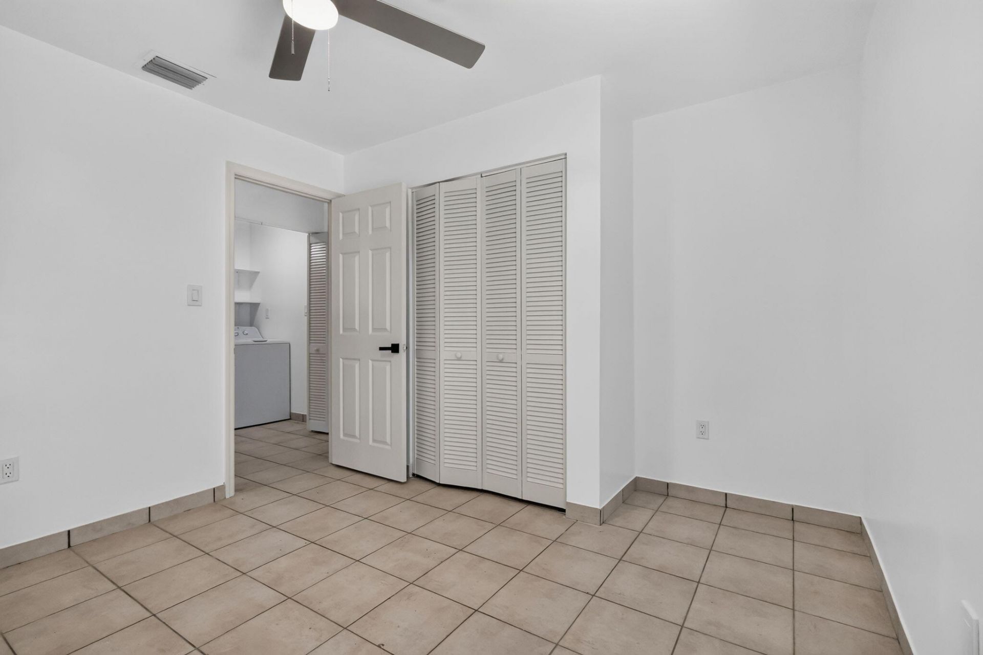 201 Palm Street, Unit 203, Lantana, FL 33462 Photo