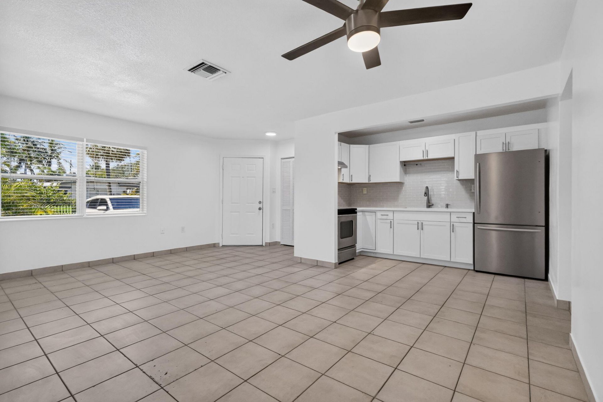 201 Palm Street, Unit 203, Lantana, FL 33462 Photo