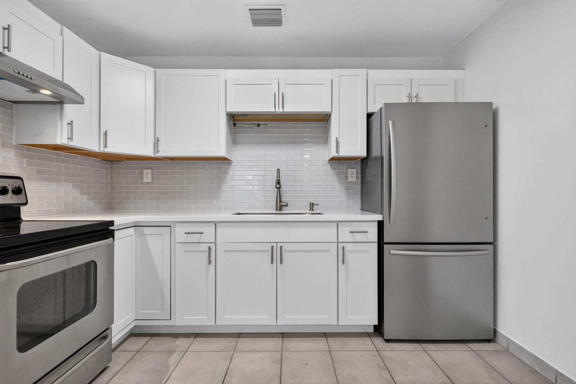 201 Palm Street, Unit 203, Lantana, FL 33462 Photo