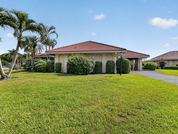 213 Rio Vista Circle, Atlantis, FL 33462