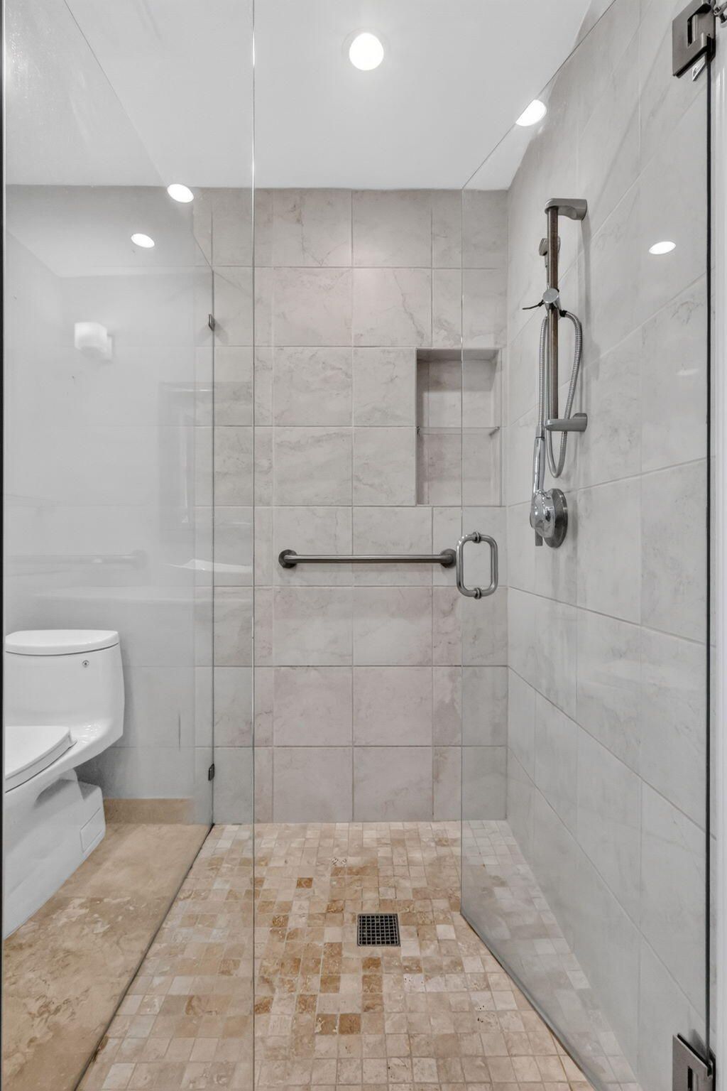 213 Rio Vista Circle, Atlantis, FL 33462 Photo