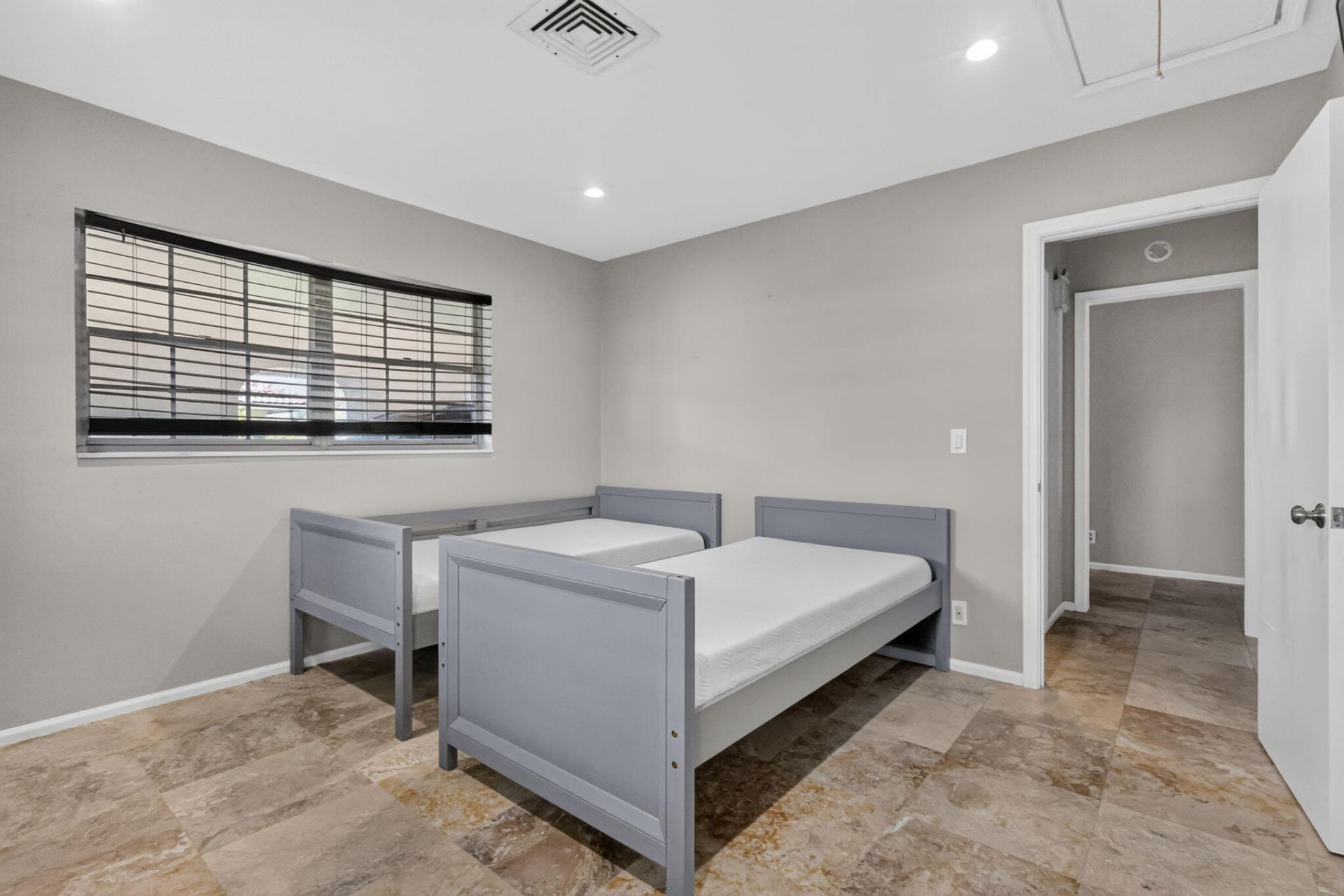 213 Rio Vista Circle, Atlantis, FL 33462 Photo