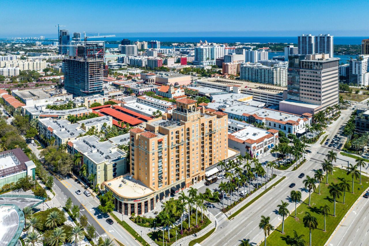 651 Okeechobee Boulevard, Unit 1104, West Palm Beach, FL 33401 Photo
