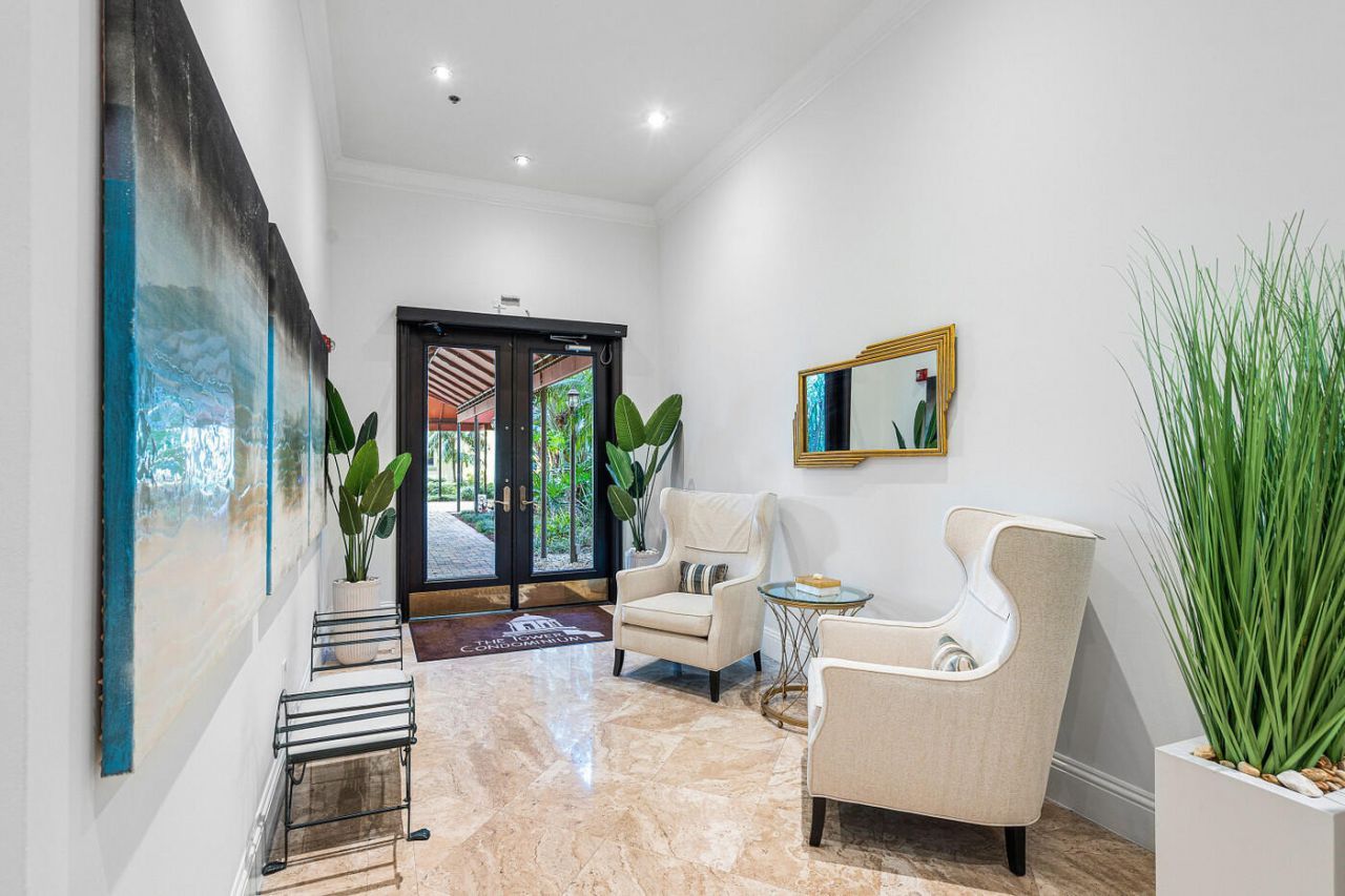 651 Okeechobee Boulevard, Unit 1104, West Palm Beach, FL 33401 Photo