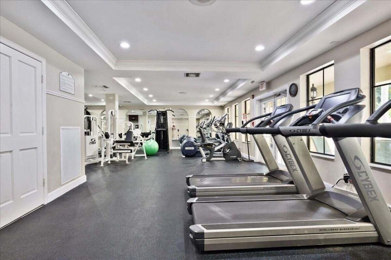651 Okeechobee Boulevard, Unit 1104, West Palm Beach, FL 33401 Photo