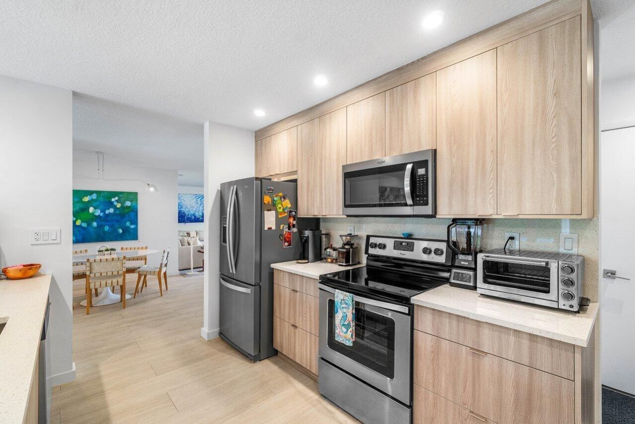 5903 N Ocean Boulevard, Ocean Ridge, FL 33435 Photo