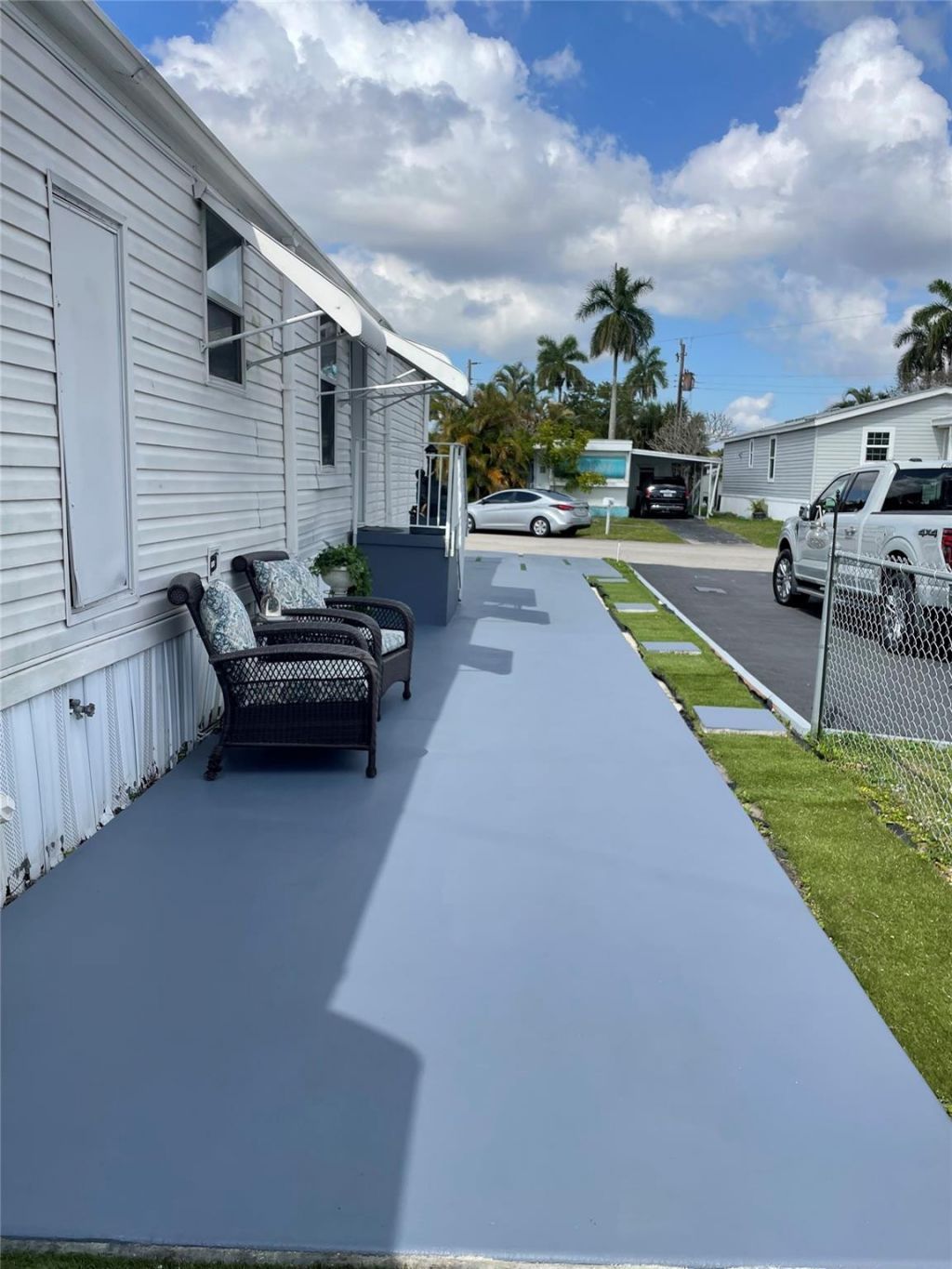 8670 SW 18th Court, Davie, FL 33324 Photo