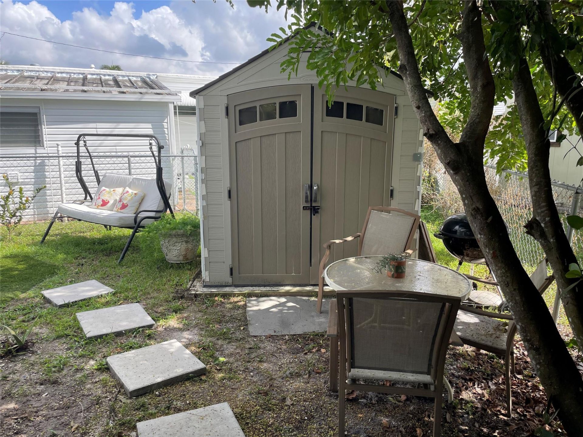 8670 SW 18th Court, Davie, FL 33324 Photo