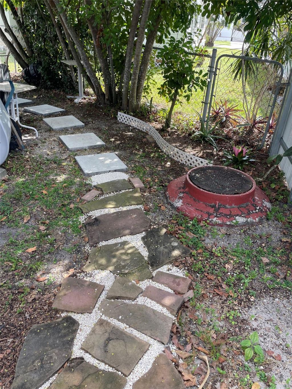 8670 SW 18th Court, Davie, FL 33324 Photo