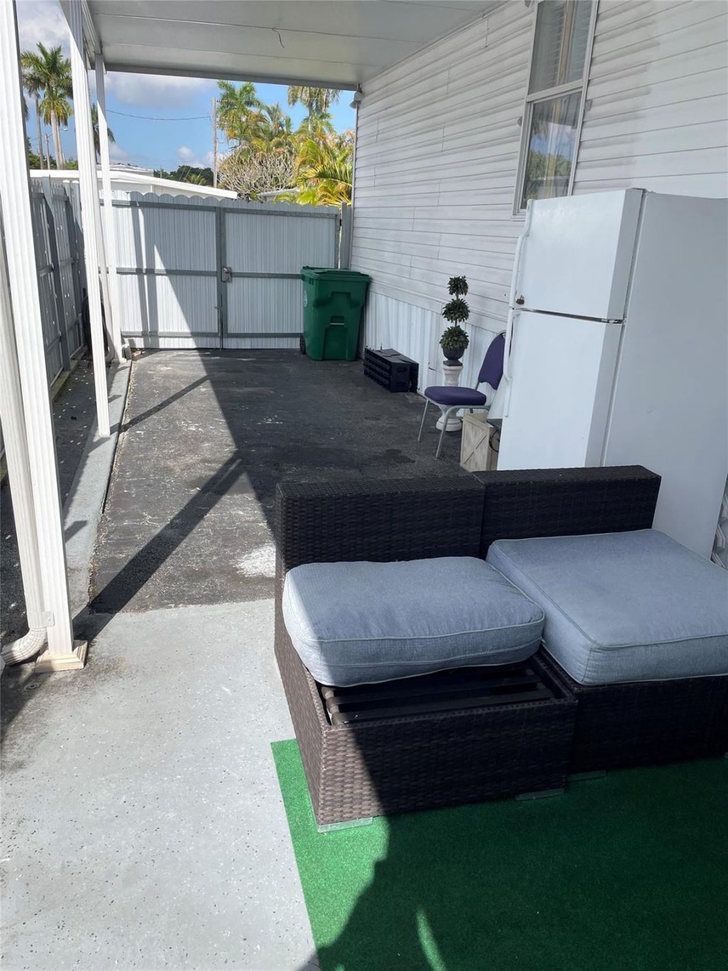 8670 SW 18th Court, Davie, FL 33324 Photo