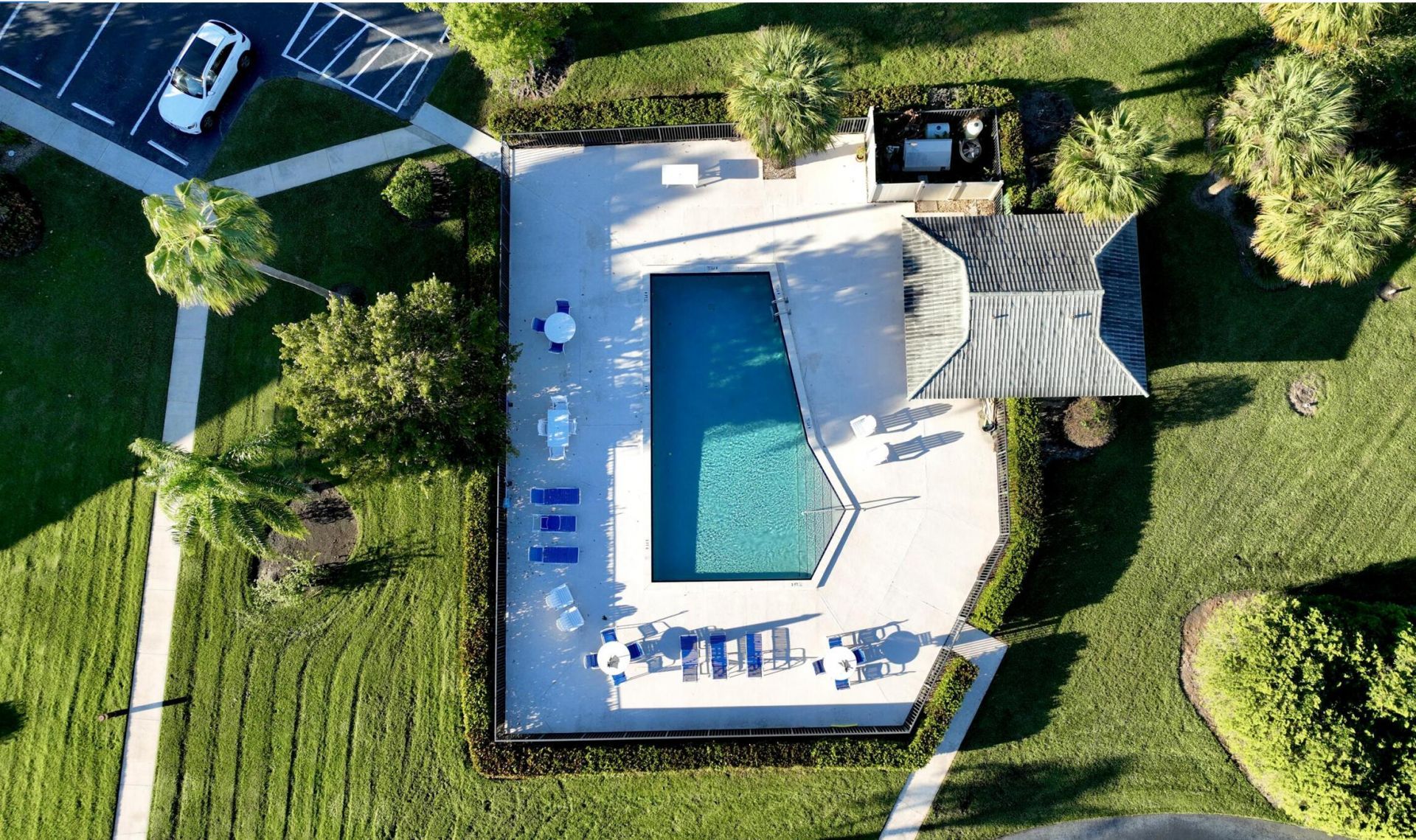 9460 Meadowood Drive, Unit 202, Fort Pierce, FL 34951 Photo