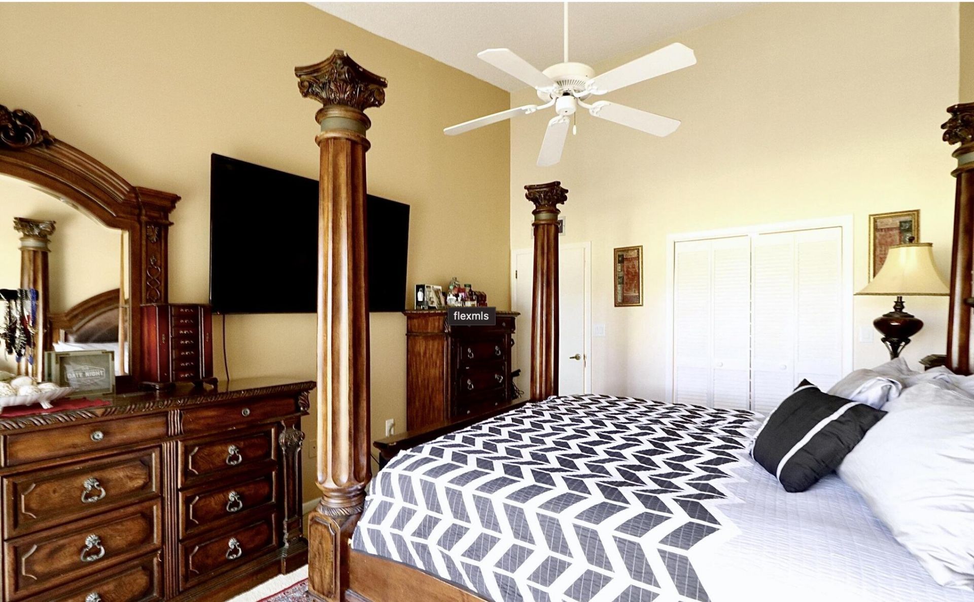 9460 Meadowood Drive, Unit 202, Fort Pierce, FL 34951 Photo