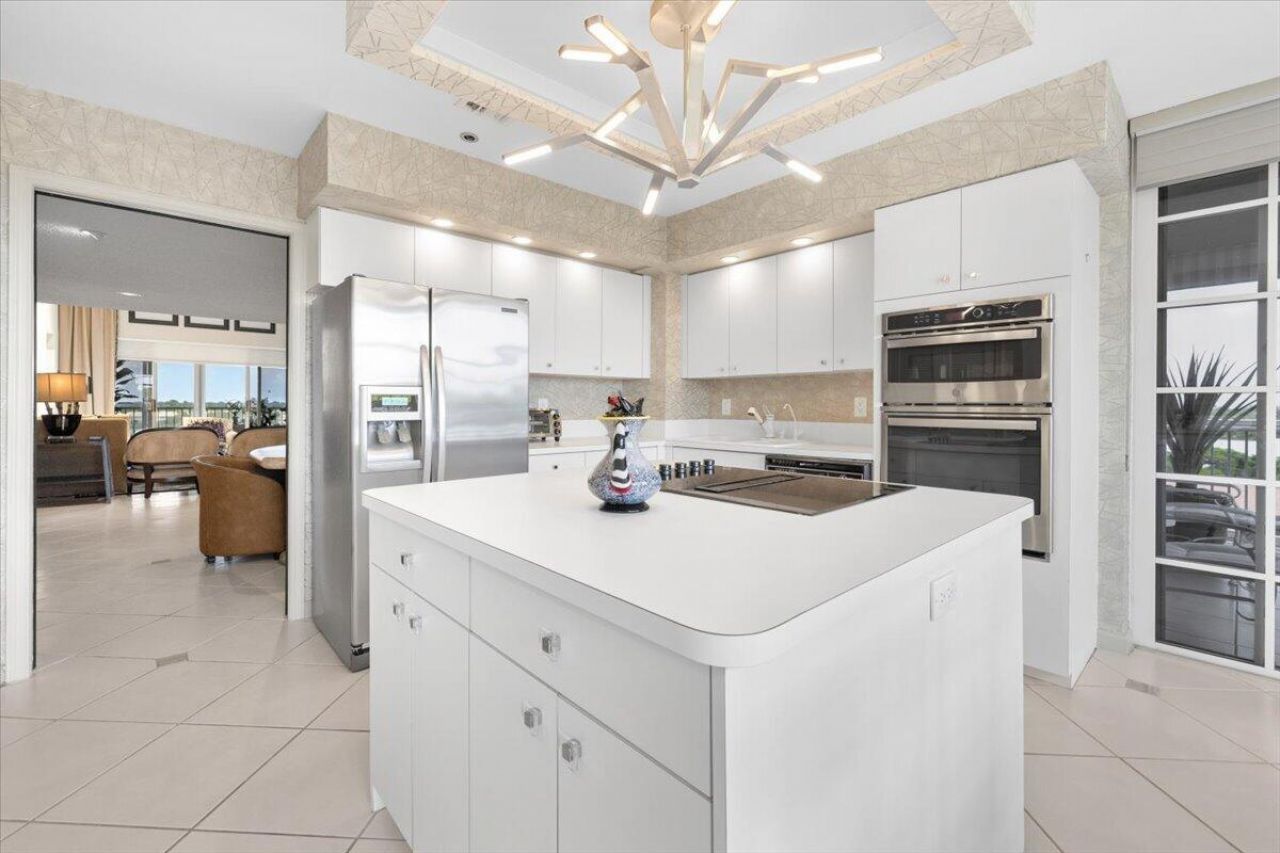 17047 Boca Club Boulevard, Unit 166B, Boca Raton, FL 33487 Photo