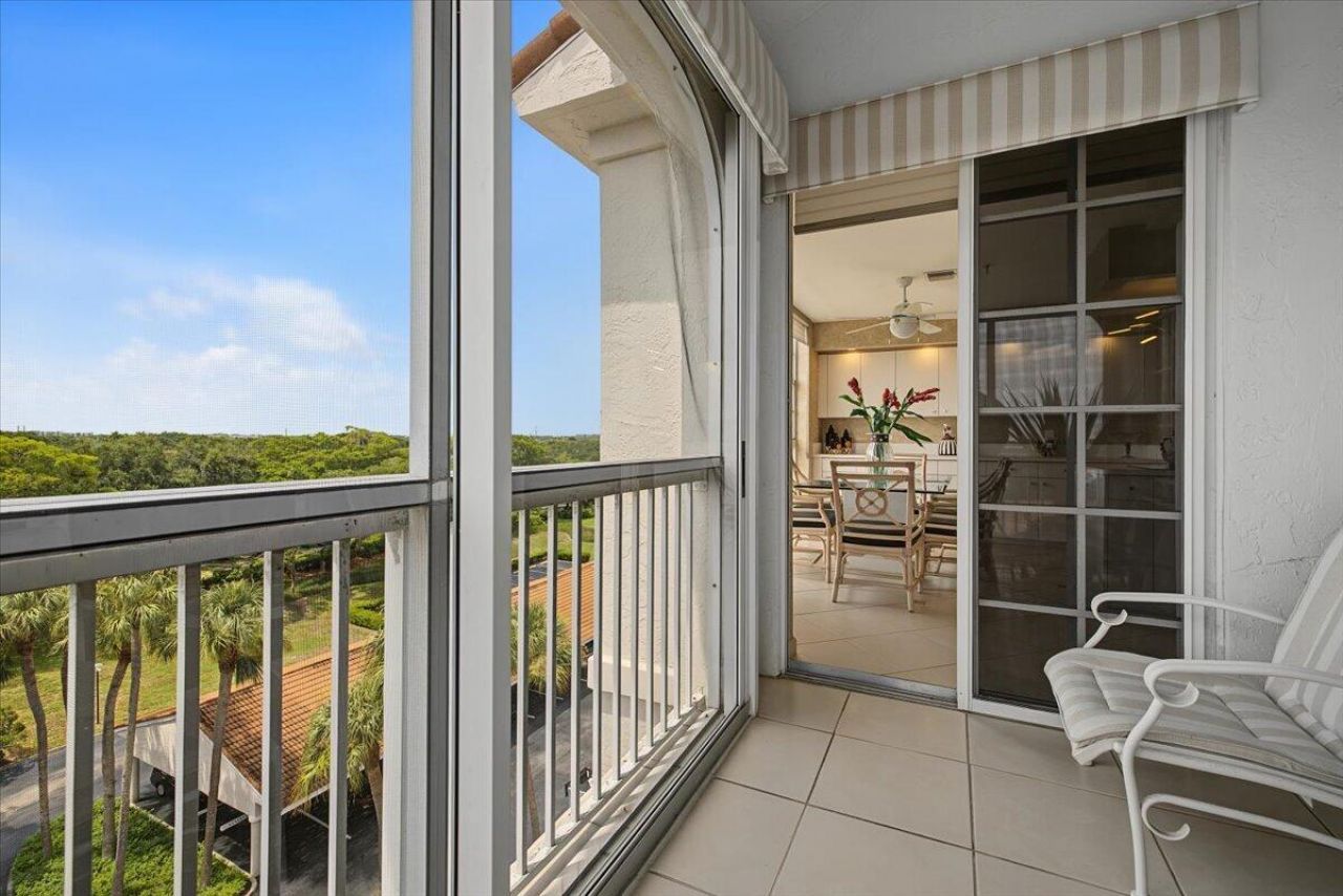 17047 Boca Club Boulevard, Unit 166B, Boca Raton, FL 33487 Photo