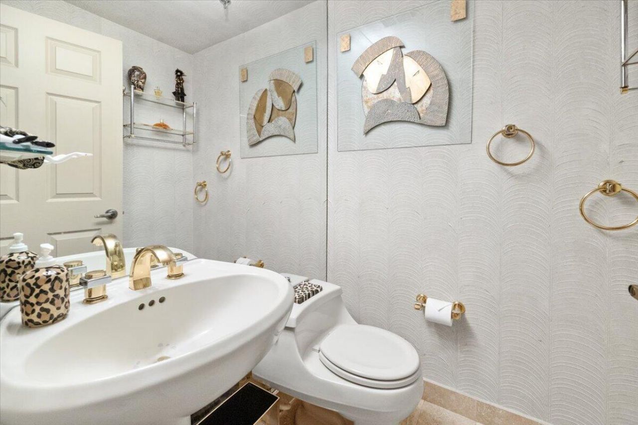 17047 Boca Club Boulevard, Unit 166B, Boca Raton, FL 33487 Photo