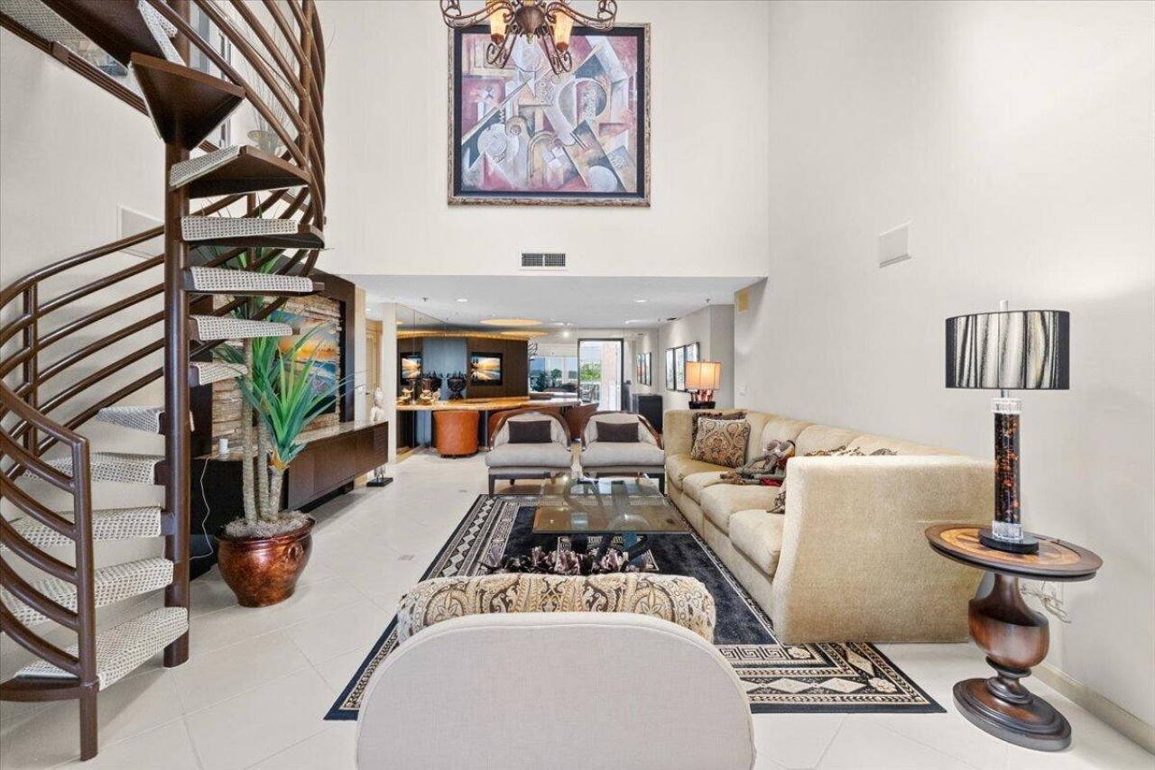 17047 Boca Club Boulevard, Unit 166B, Boca Raton, FL 33487 Photo