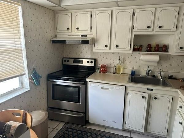 7805 NW 5th Court, Unit 206, Margate, FL 33063