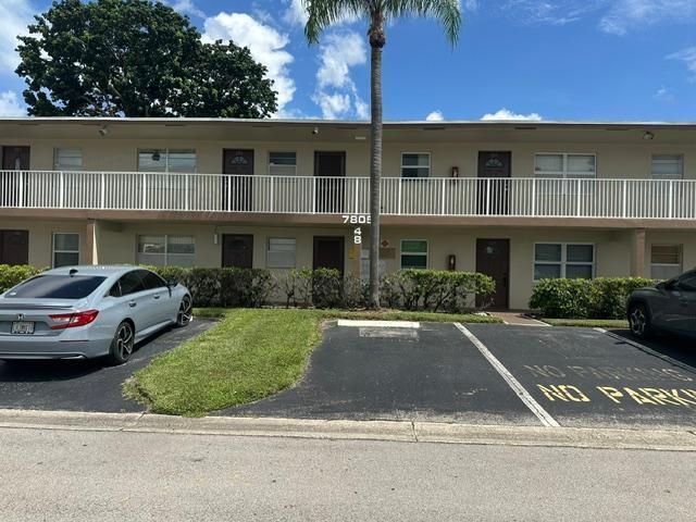 7805 NW 5th Court, Unit 206, Margate, FL 33063 Photo
