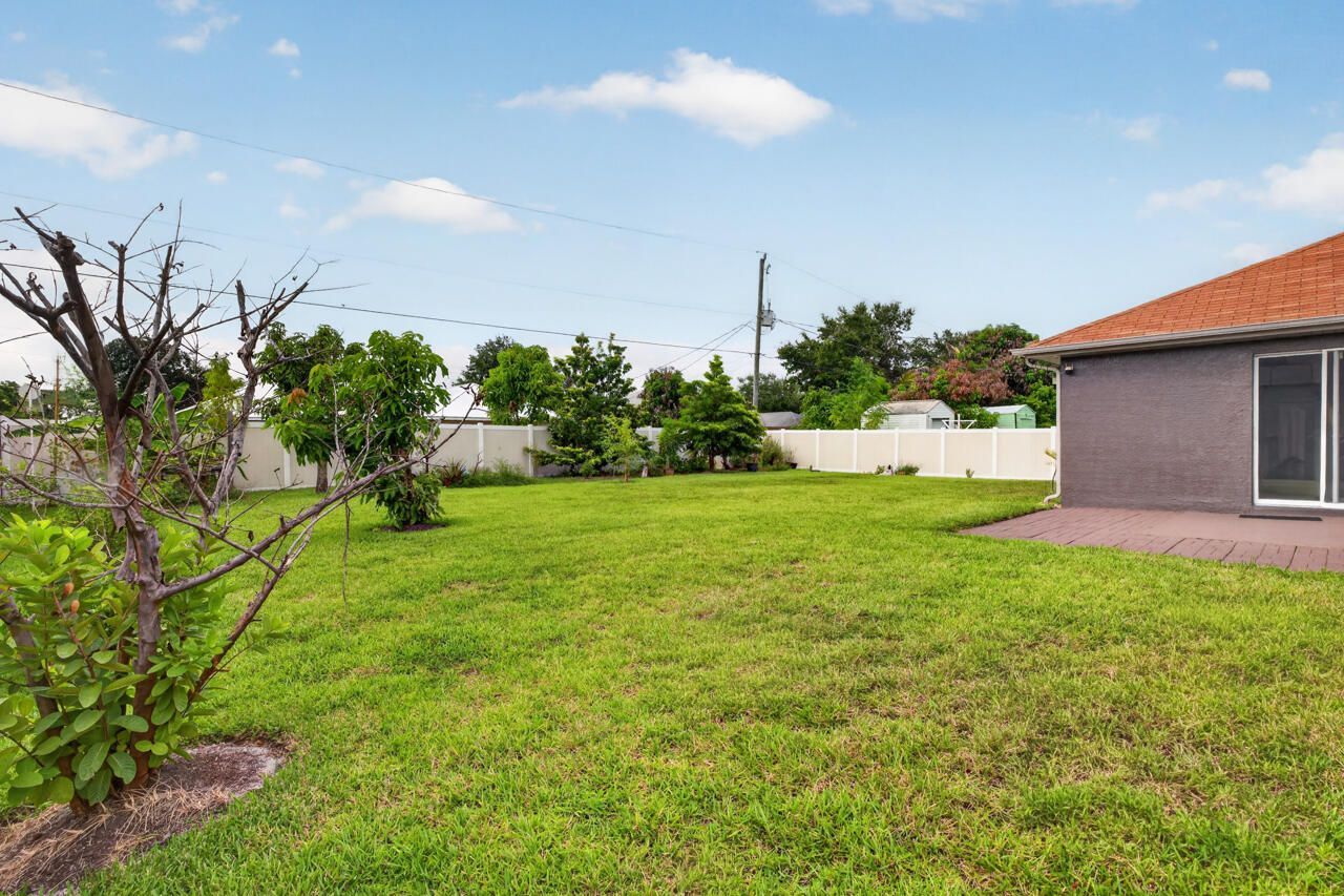 443 SW Homeland Road, Port Saint Lucie, FL 34953 Photo