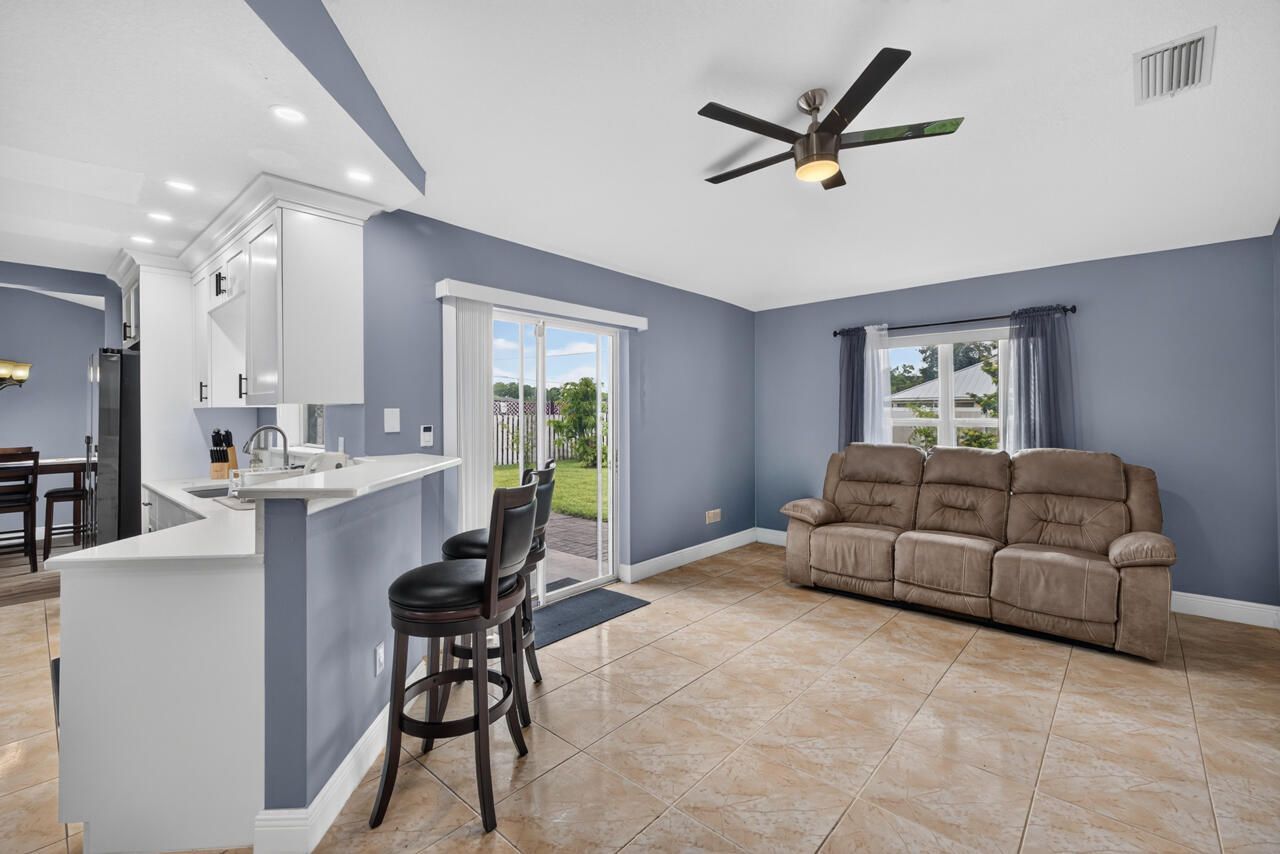 443 SW Homeland Road, Port Saint Lucie, FL 34953 Photo