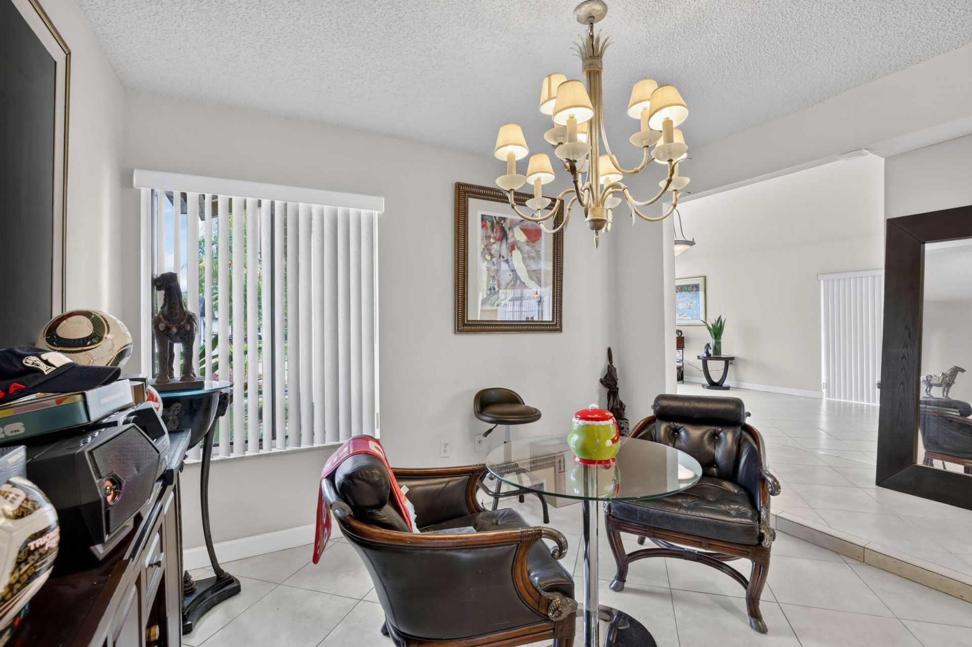910 NE 205th Street, Miami, FL 33179 Photo
