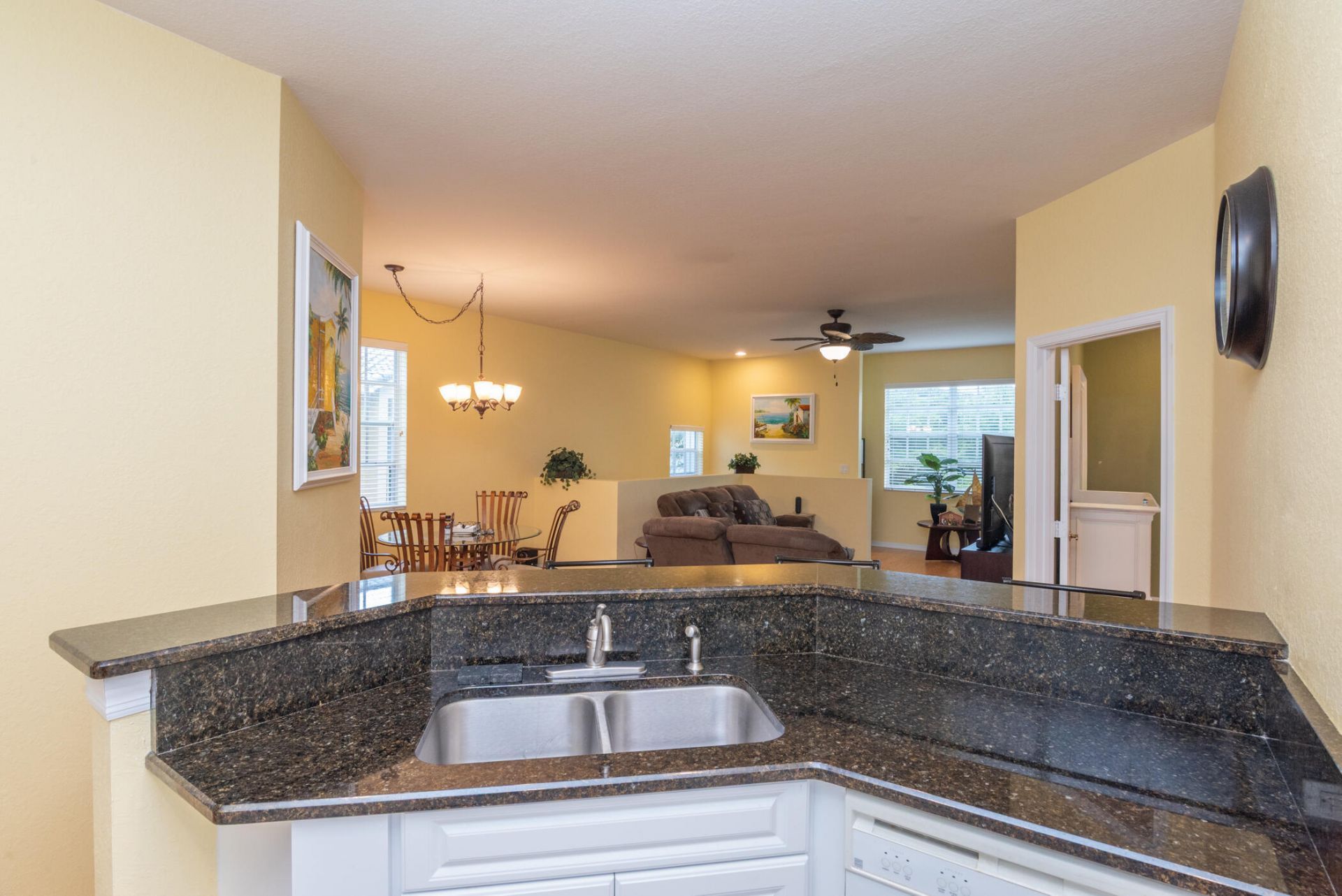 1600 SE Sheffield Terrace, Unit 201, Stuart, FL 34994 Photo