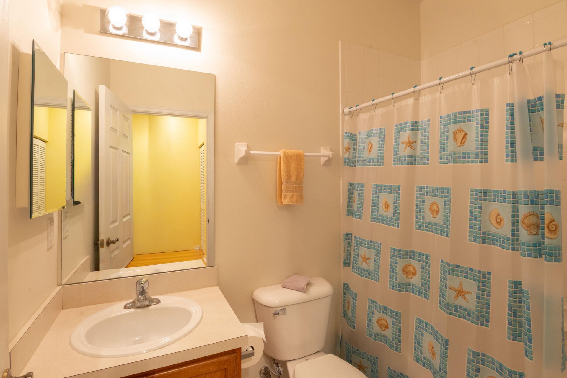 1600 SE Sheffield Terrace, Unit 201, Stuart, FL 34994 Photo