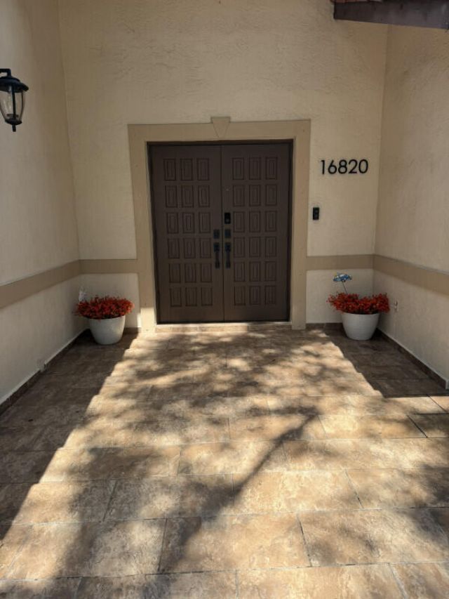 16820 NW 80th Court, Hialeah, FL 33016 Photo