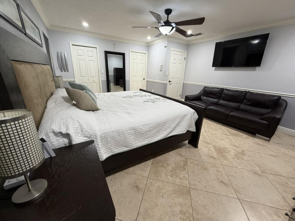 16820 NW 80th Court, Hialeah, FL 33016 Photo