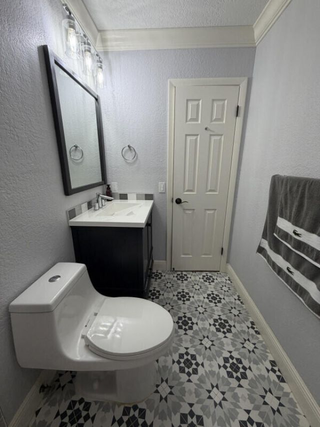 16820 NW 80th Court, Hialeah, FL 33016 Photo